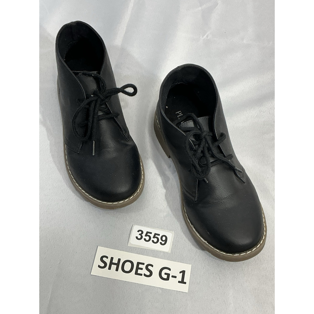 Big Boys Children’s Place Size 6 Black Lace Up Ankle Boots